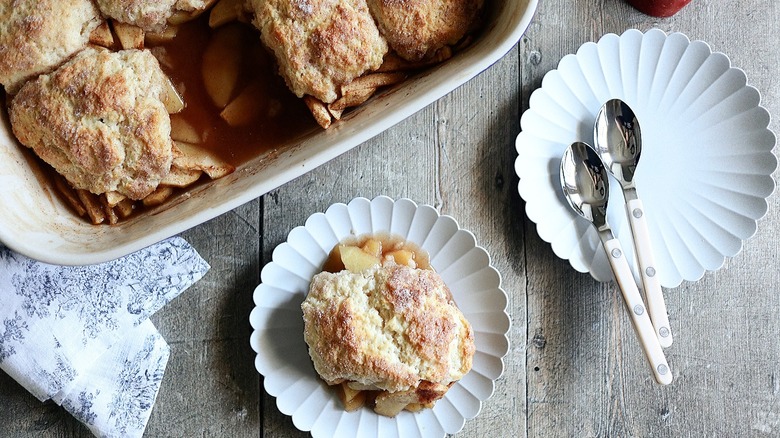 apple cobbler in pan and plate 