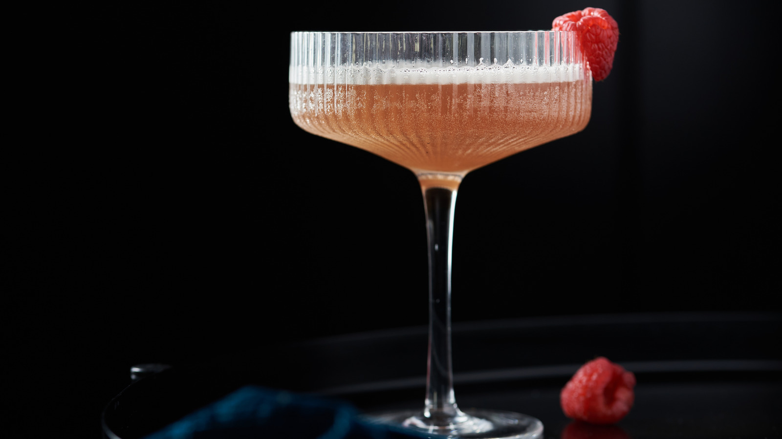 Classic French Martini Recipe - Tasting Table - News Digging