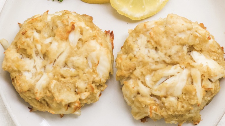 Classic Maryland Crab Cakes on a plate 