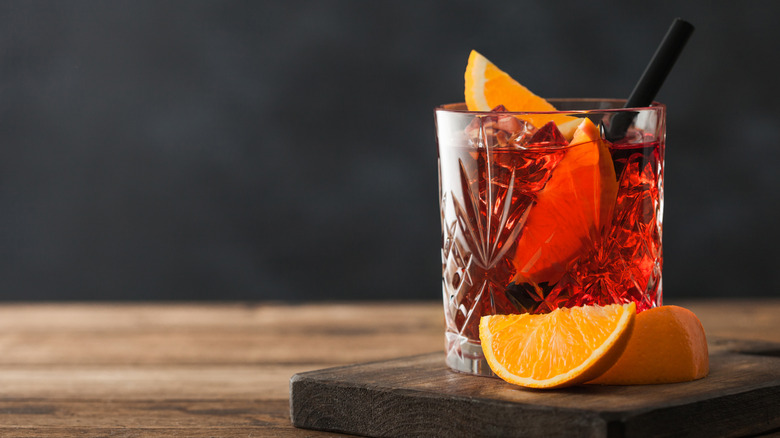 Negroni with orange slice