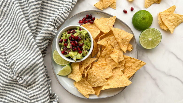 Colorful Pomegranate Guacamole Recipe