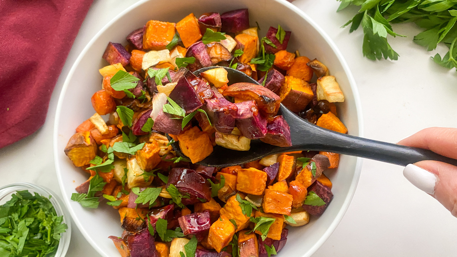 Combine White And Apple Cider Vinegar For A Tangy Glaze On Veggies