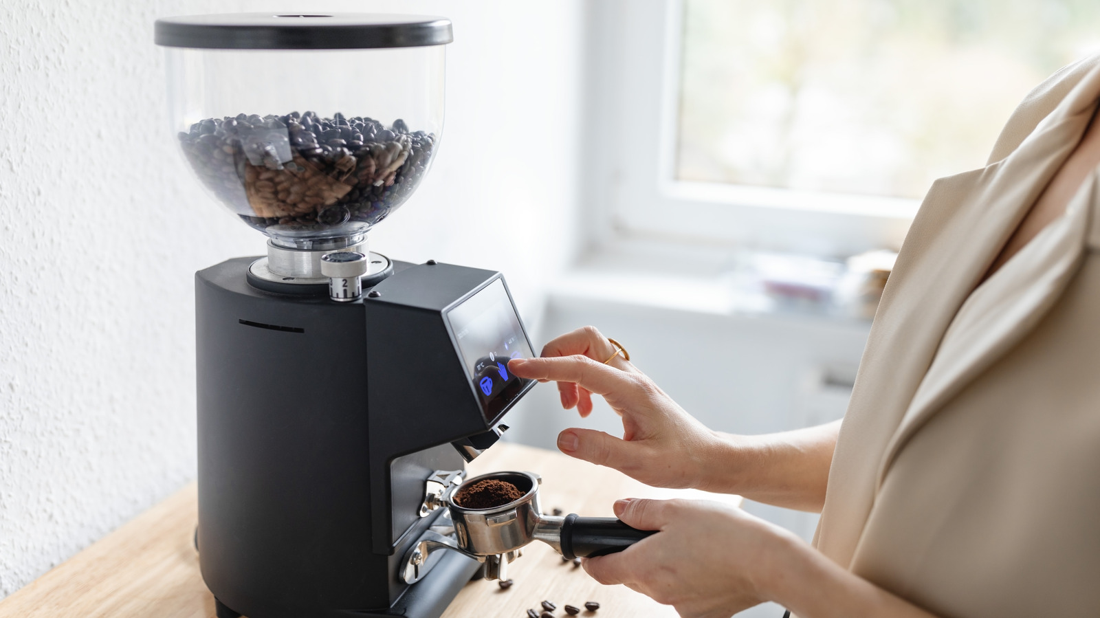 Consumer Reports' Highest-Rated Coffee Grinder Works For Any Brewing Style