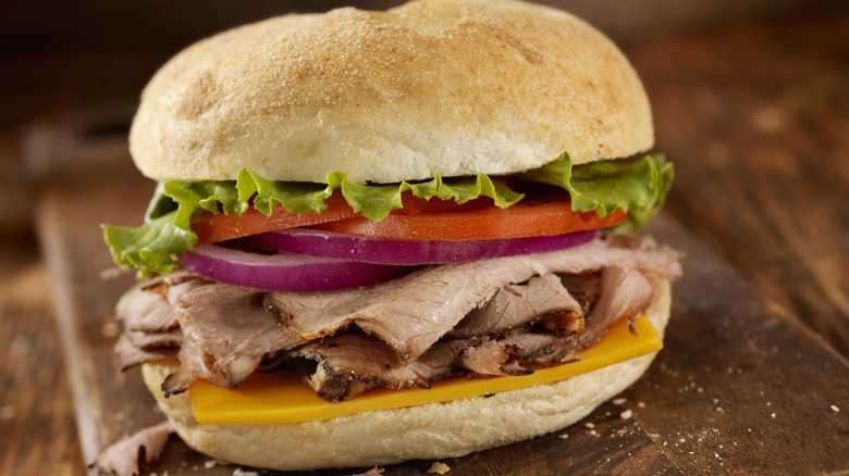 Roast beef sandwich