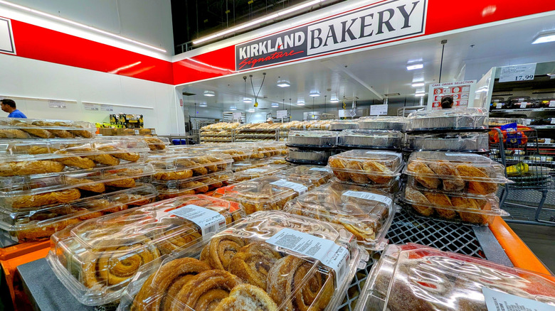 Desserts and baked goods at the Costco bakery