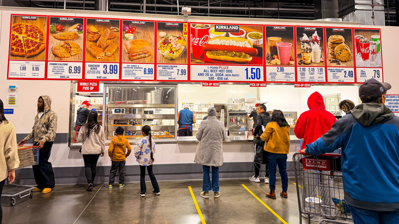 Costco's Food Court Brings Back Churros — But Not In The Way Shoppers Want