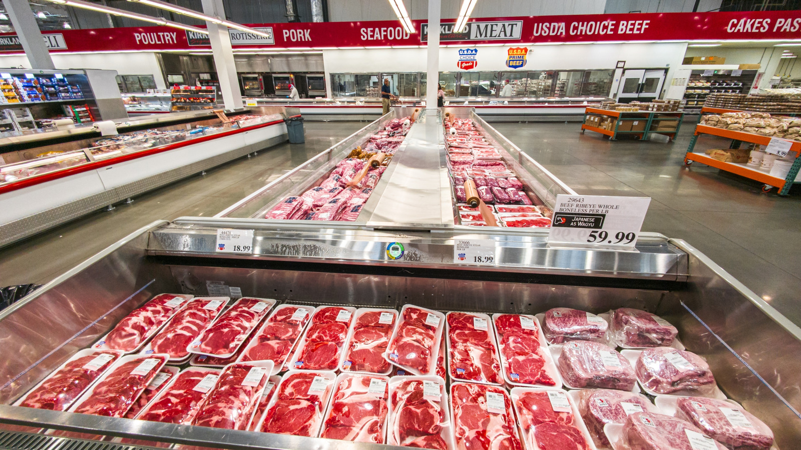 Costco's Prime Rib Draws In Shoppers With Big Cuts And Superb Value - Tasting Table