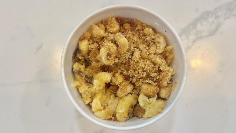 Cracker Barrel bacon mac and cheese in a to-go container