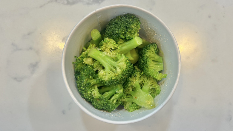 Cracker Barrel broccoli in a to-go cup