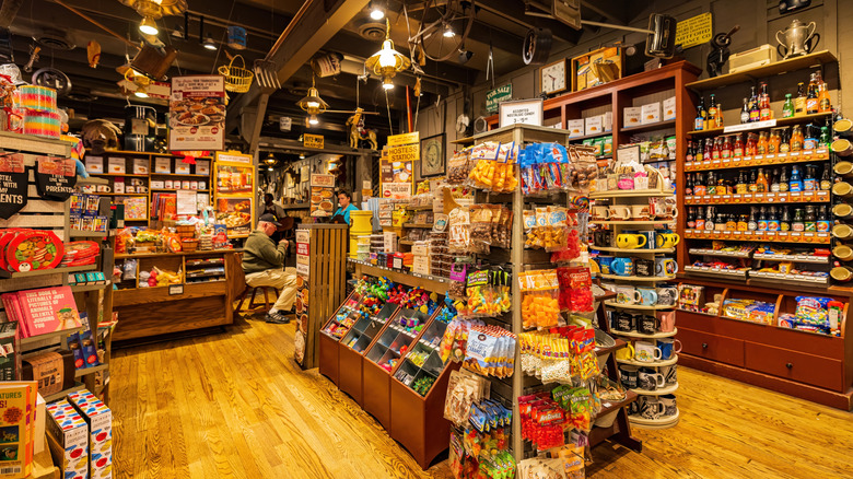 Cracker Barrel restaurant store interior