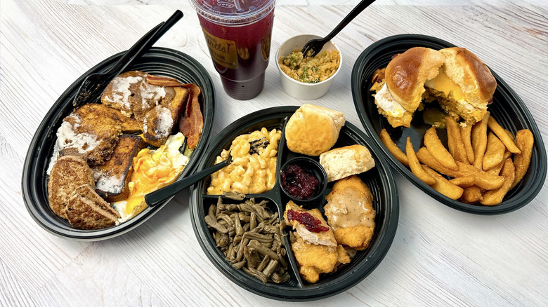 A selection of three Cracker Barrel holiday menu items