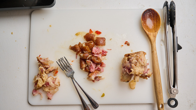 meat of pork pulled from bone