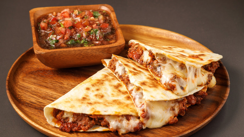 quesadilla chili con carne with paprika and cheese