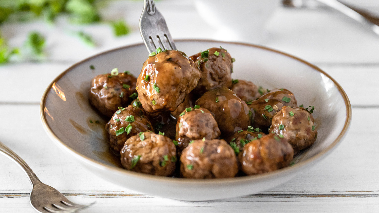 Cremini Mushrooms Are The Secret Ingredient That Gives Your Meatballs