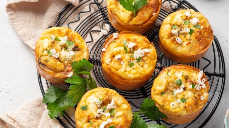 Scrambled egg cups with cheese