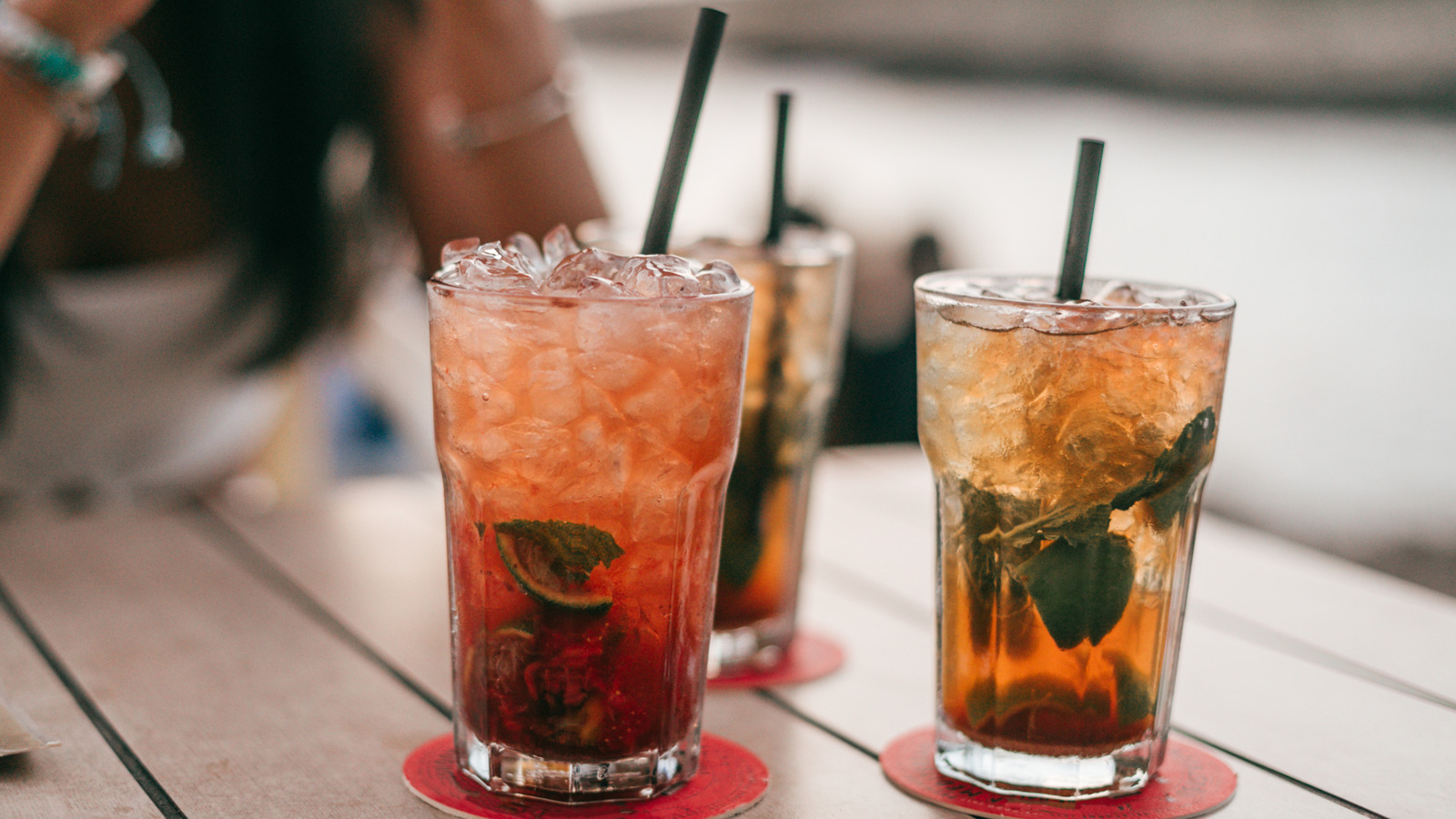 Crushed Vs Nugget Ice: Which Is Best For Diluting Sugary Sodas? - Tasting Table