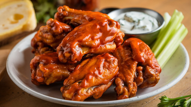 plate of chicken wings