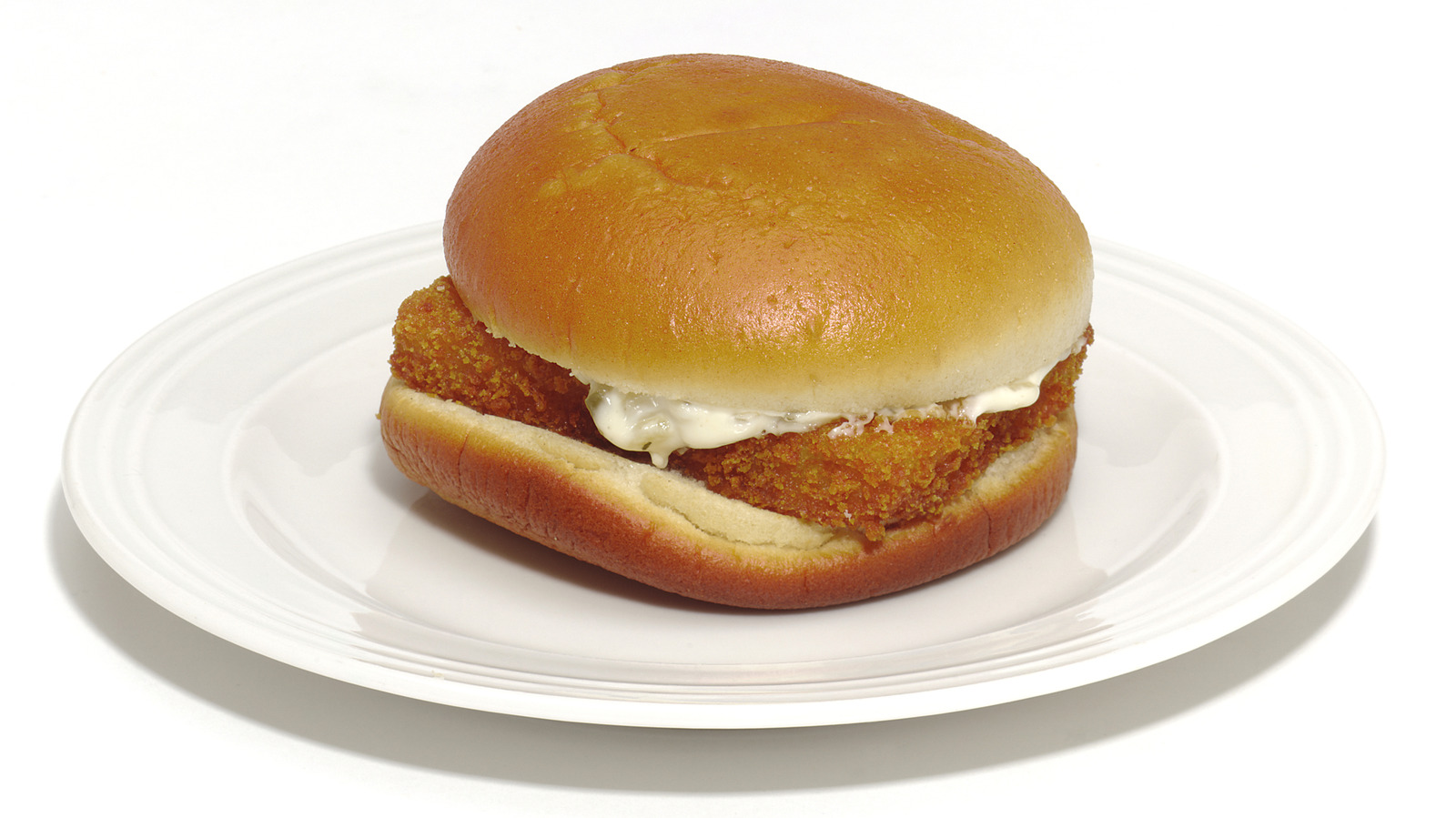 Customers Say These 11 Chain Restaurants Serve High-Quality Fish Sandwiches