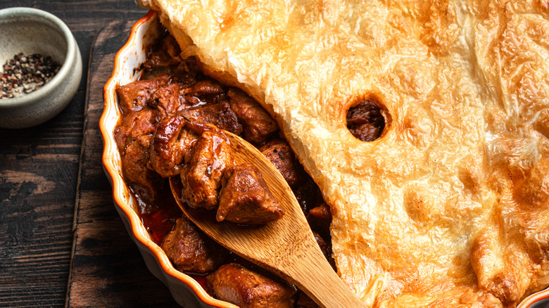 Beef and ale pie in pastry