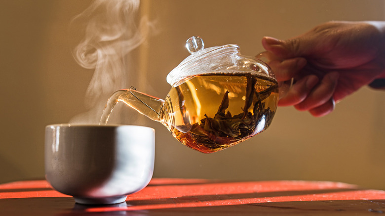 Da Hong Pao Tea Costs $10,000 A Pot And Counting