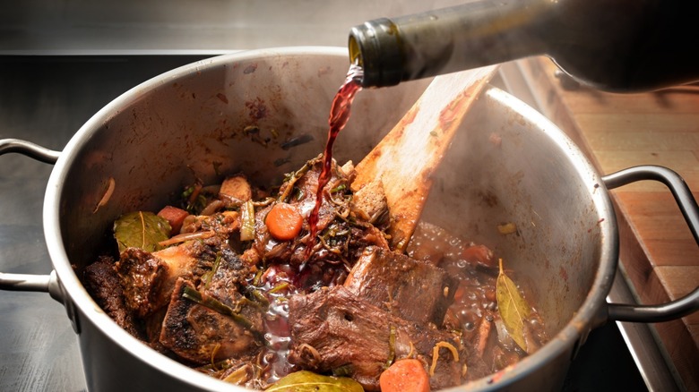 A rich stew made with wine