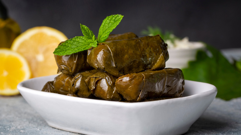 dolmas with mint