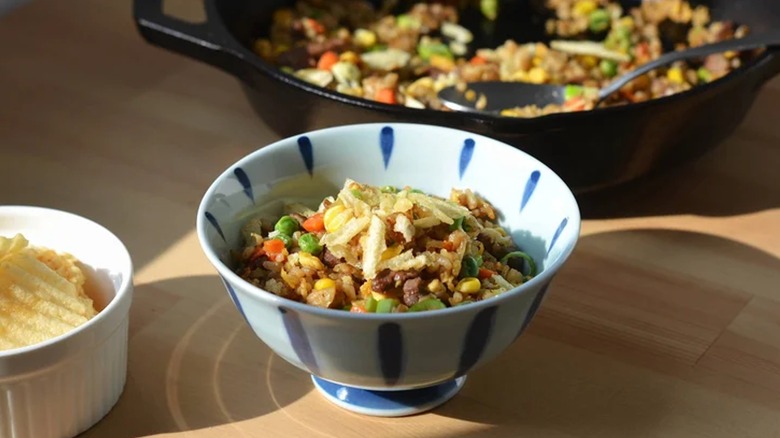 Potato chip fried rice