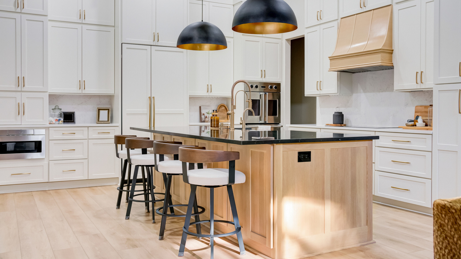 Designers Are Skipping Kitchen Islands — Here's What's Replacing Them