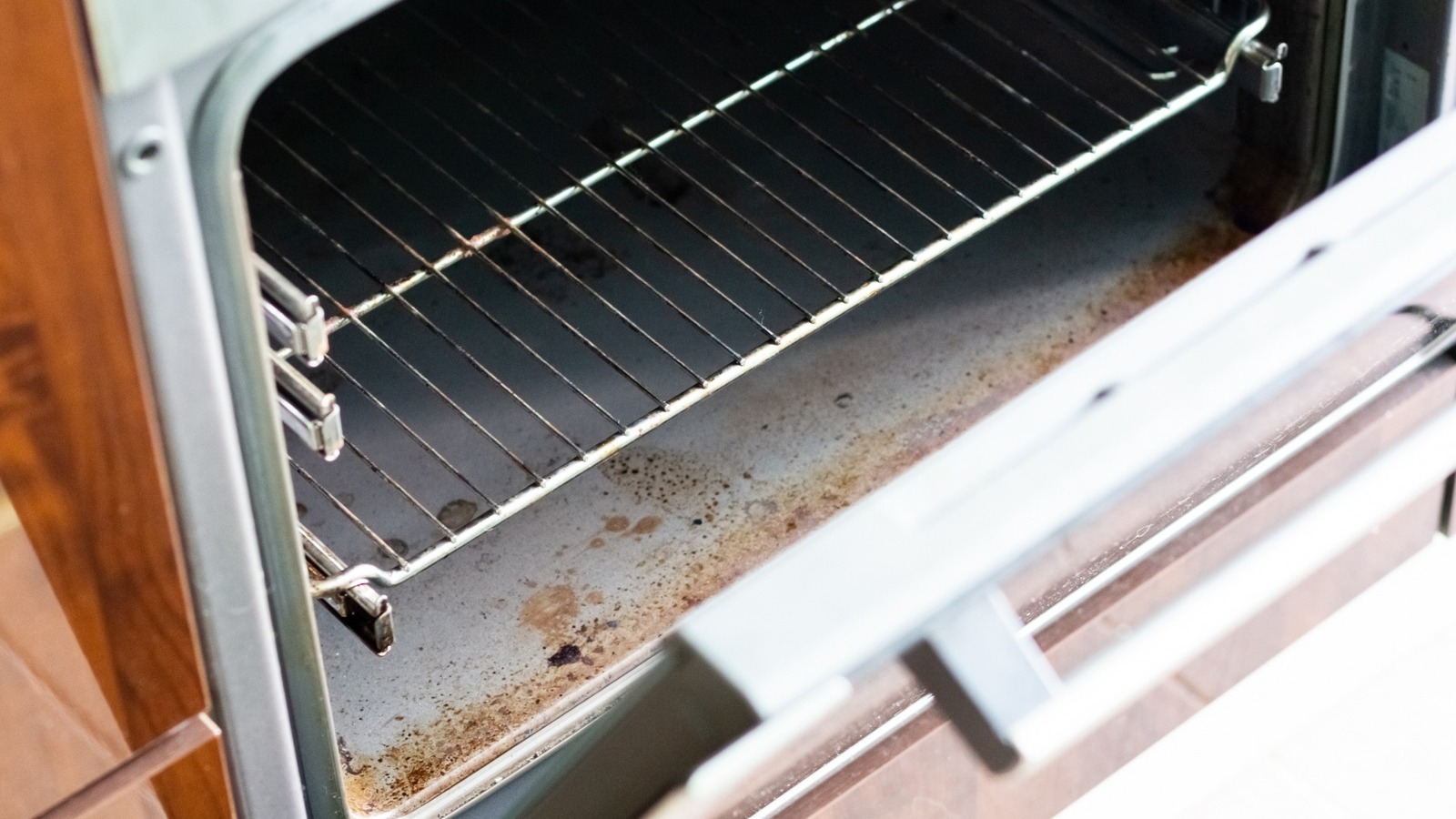 How To Clean Oven Trays