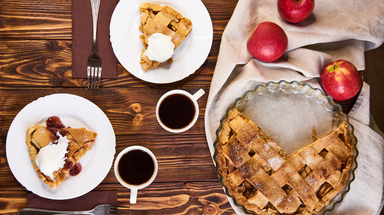 apple pie with slices topped with ice cream