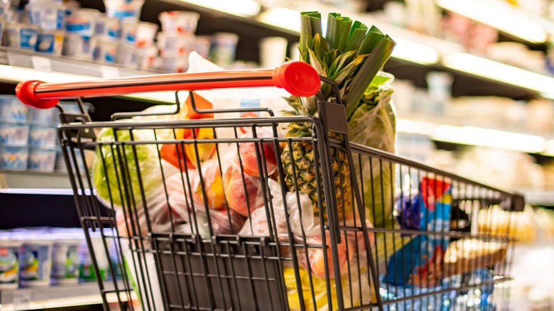 Full supermarket shopping cart