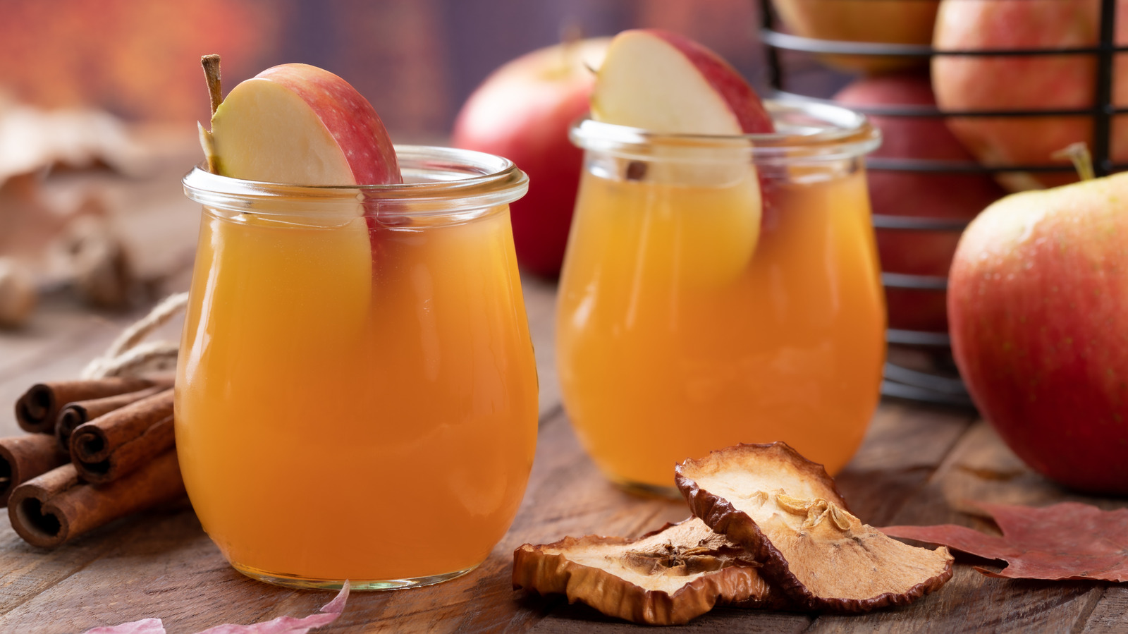 The Better Way To Enjoy Apple Cider? Make It Dirty