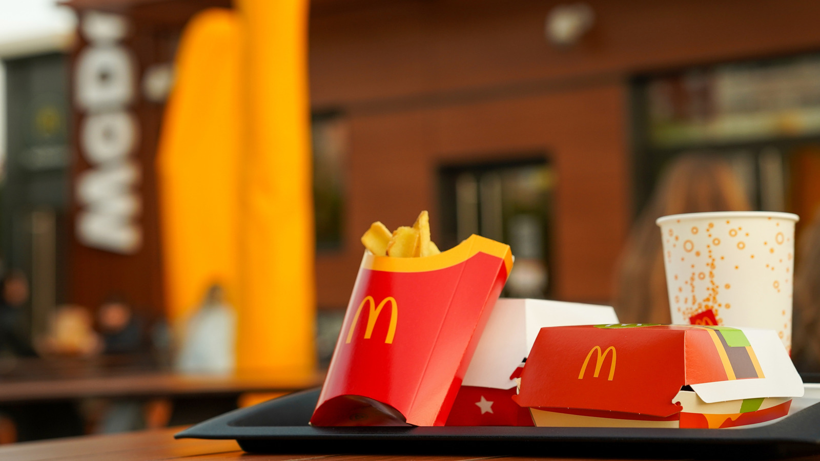 The Discontinued '70s McDonald's 'Beefsteak' We Hope Never Makes A Reappearance
