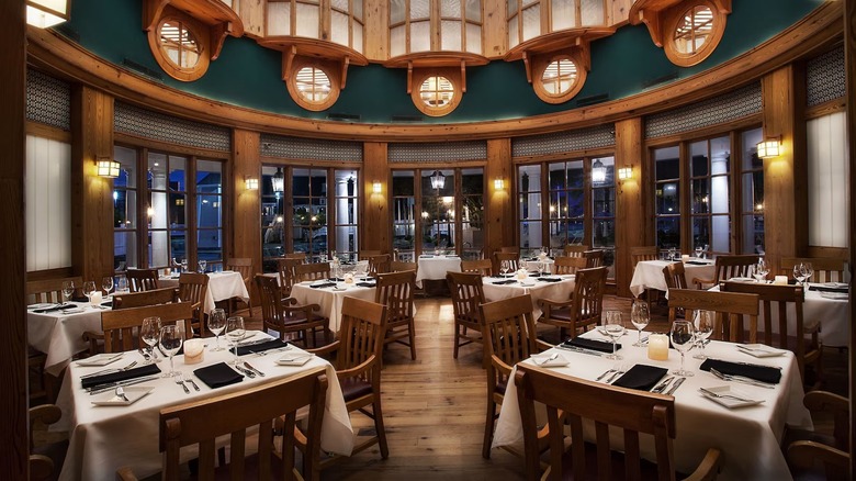 inside Walt Disney World's Yachtsman Steakhouse