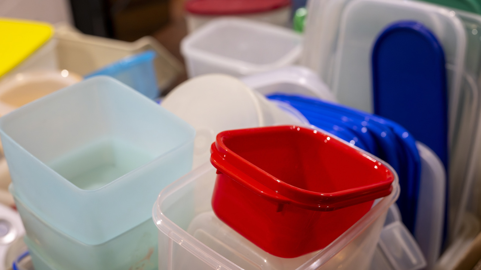 Ditch Cabinet Clutter: A Smarter Way To Store Container Lids