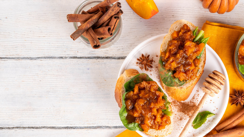 Fall-Inspired toast with cinnamon sticks and honey