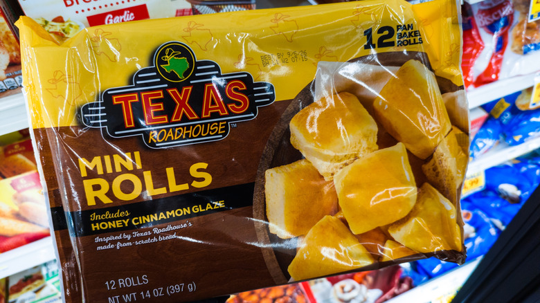 package of Texas Roadhouse rolls