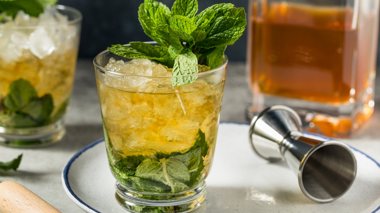 A glass of mint julep