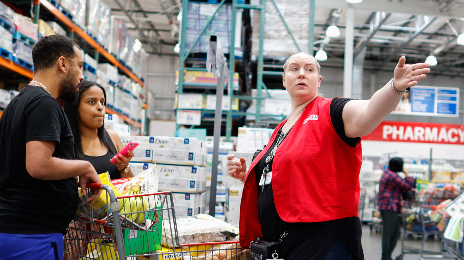 Does Costco Offer Special Discounts For Employees?