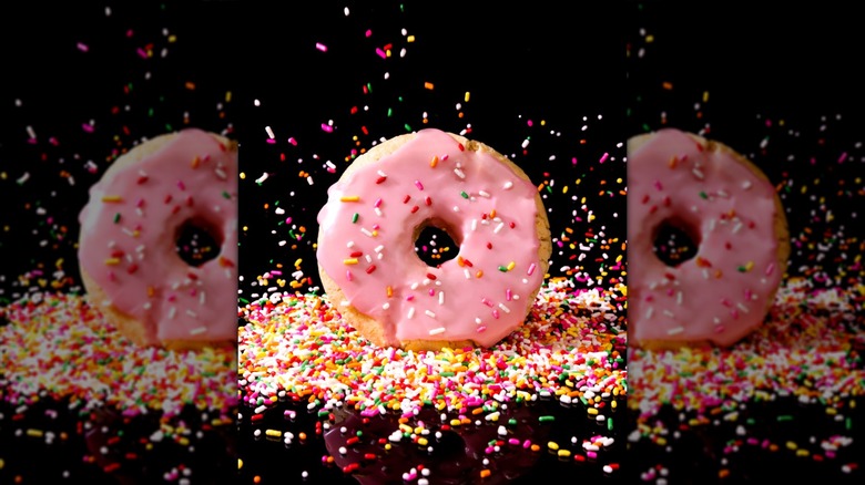 Crumbl's pink donut cookie