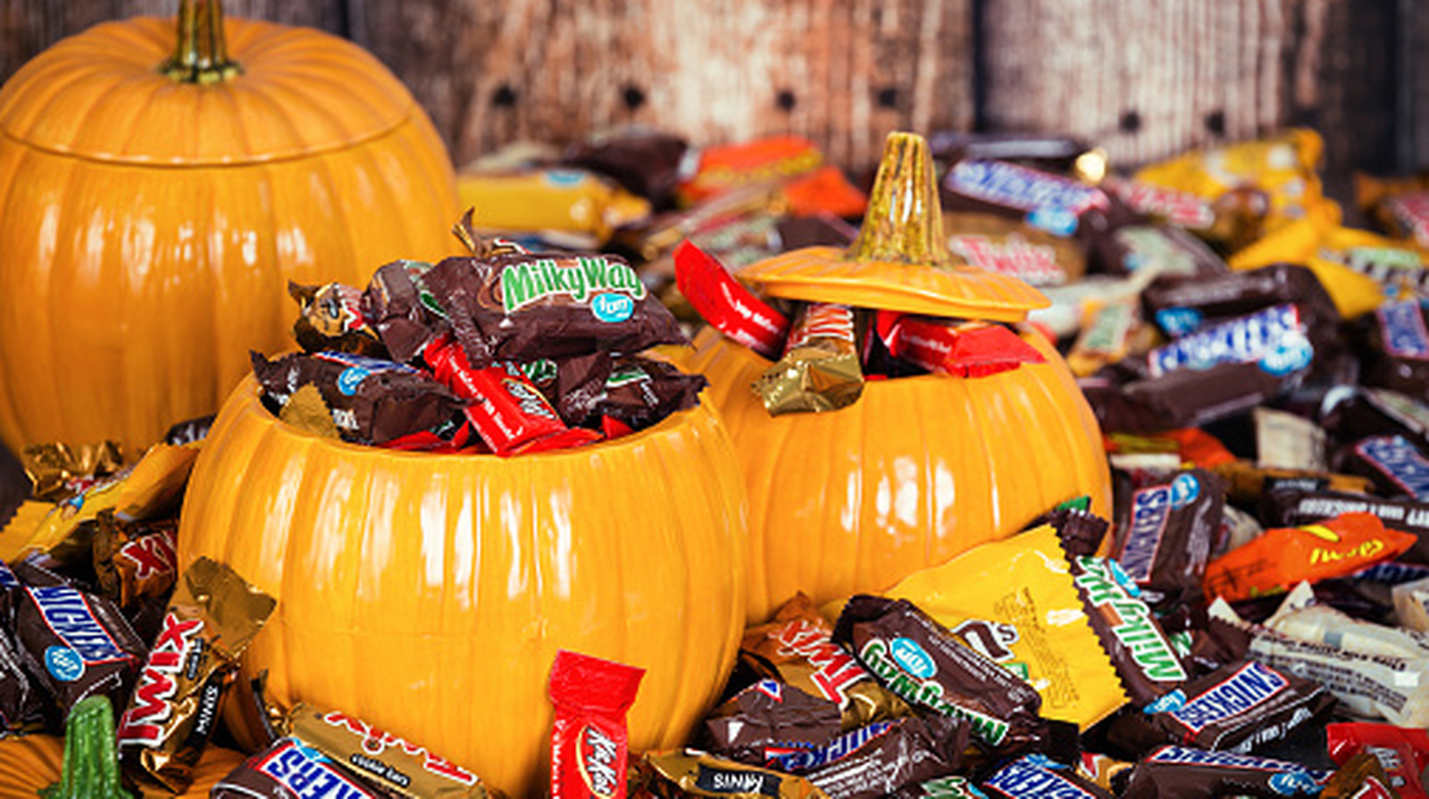 Dollar General Vs Dollar Tree: Which Chain Has Cheaper Candy In 2026?