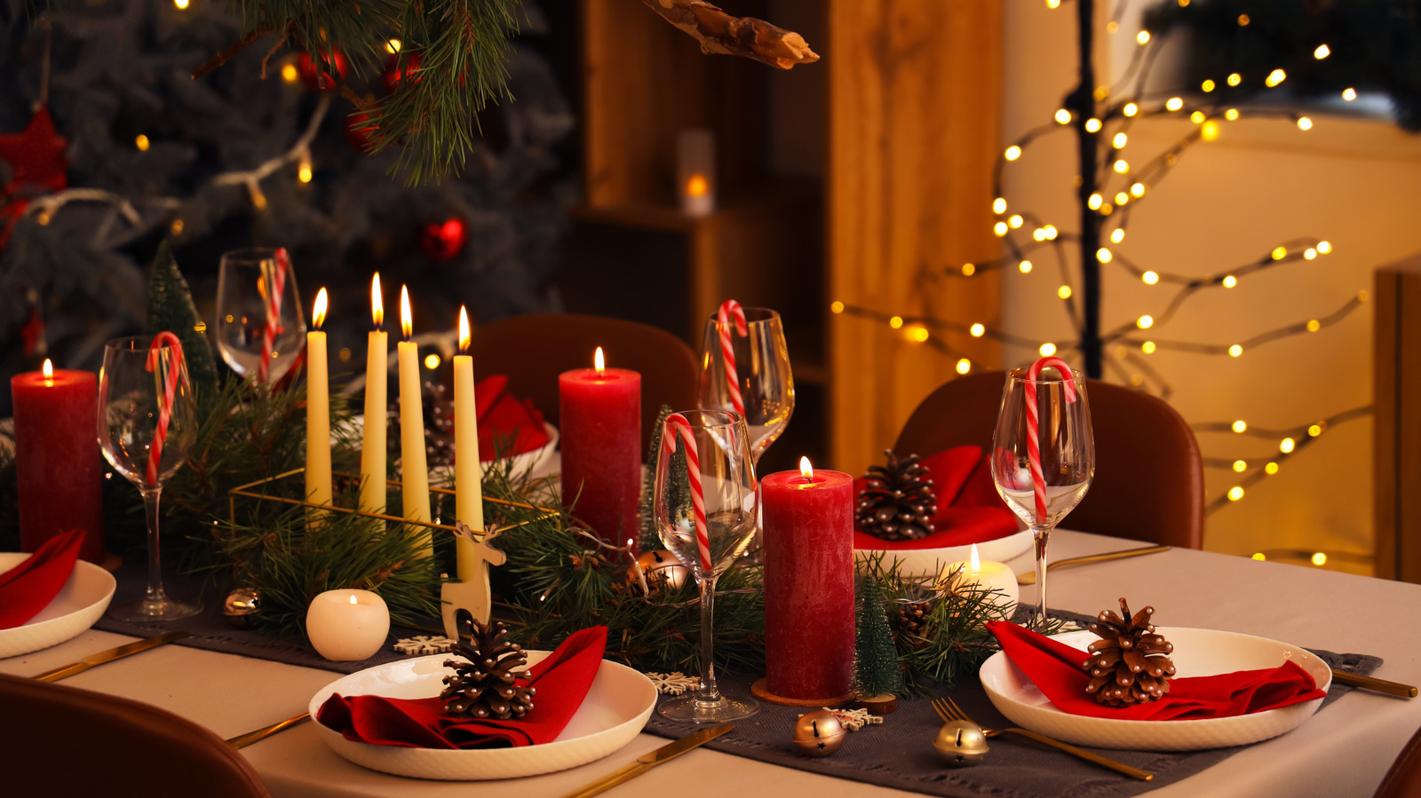 Dollar Tree's Holiday Icon Glasses Are Giving An Anthropologie Look For Less - Tasting Table