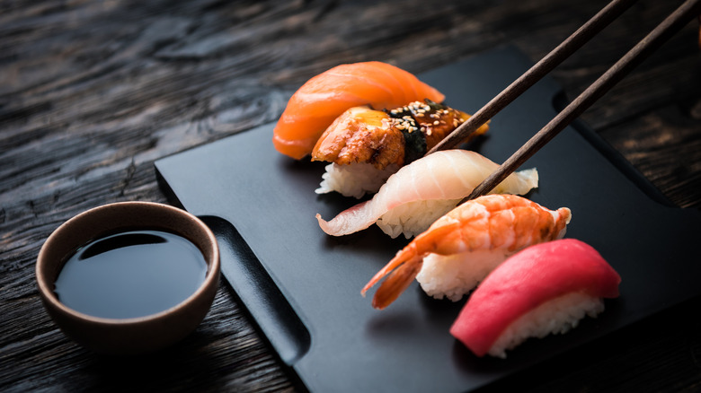 Nigiri sushi with soy sauce