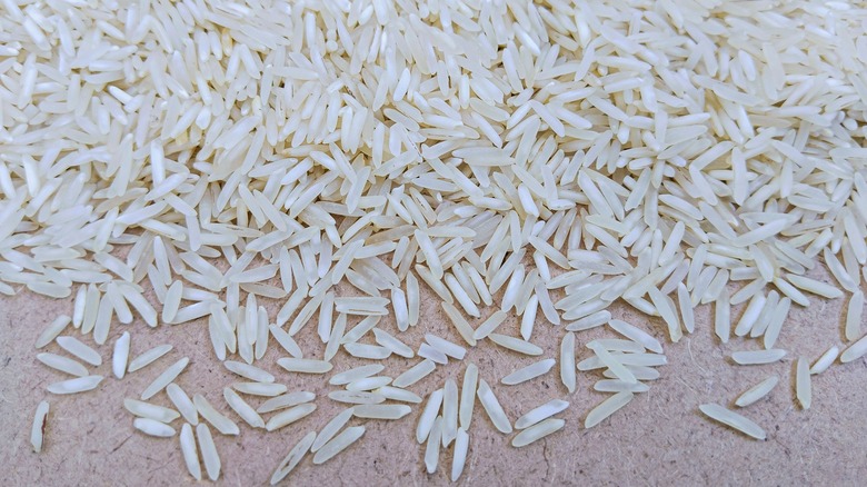 grains of white rice.