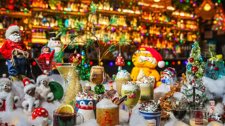 Sleigh Love pop-up Christmas decorated bar at Hey Love.