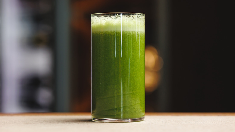 Green smoothie in a glass