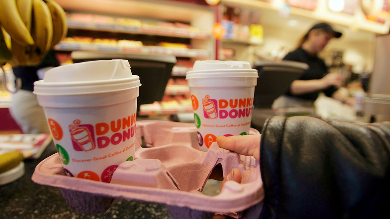 dunkin coffees in cup carrier
