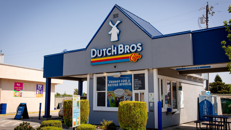 storefront of Dutch Bros coffee