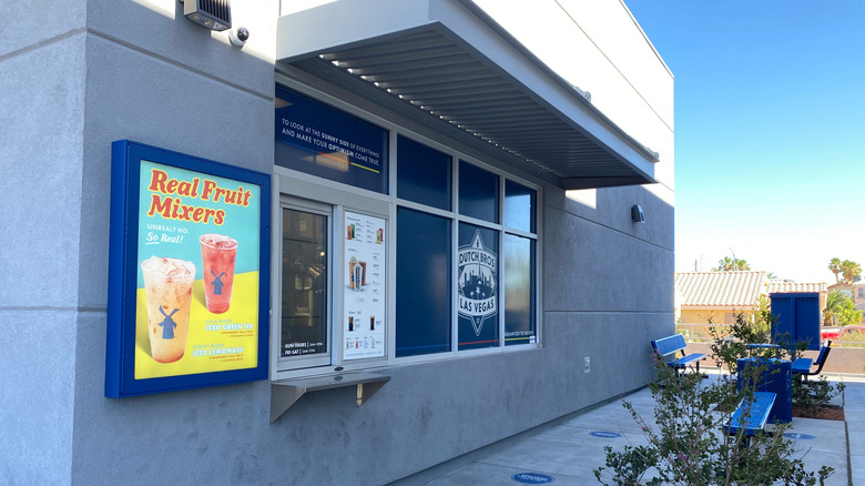 The order window at a Dutch Bros
