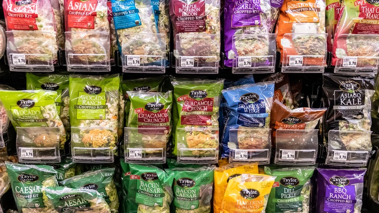Salad kits in grocery store 